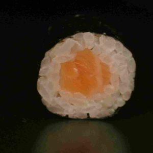 Maki Saumon 8 pièces  ..( en restaurant 6€ et avec snack-liv :