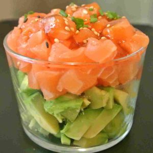 Tartare de Saumon & Avocat  ..( en restaurant 9,50€ et avec snack-liv :